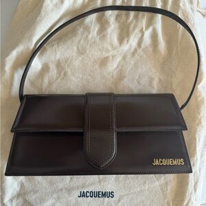 JACQUEMUS
Le Bambino Long Bag Brown
